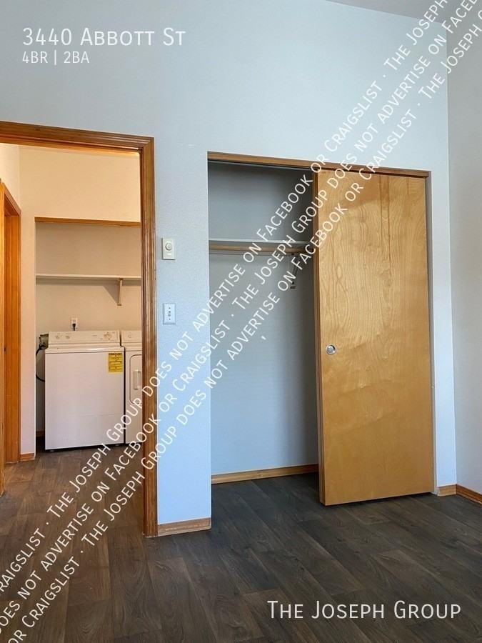 3440 Abbott St - Photo 4 of 15