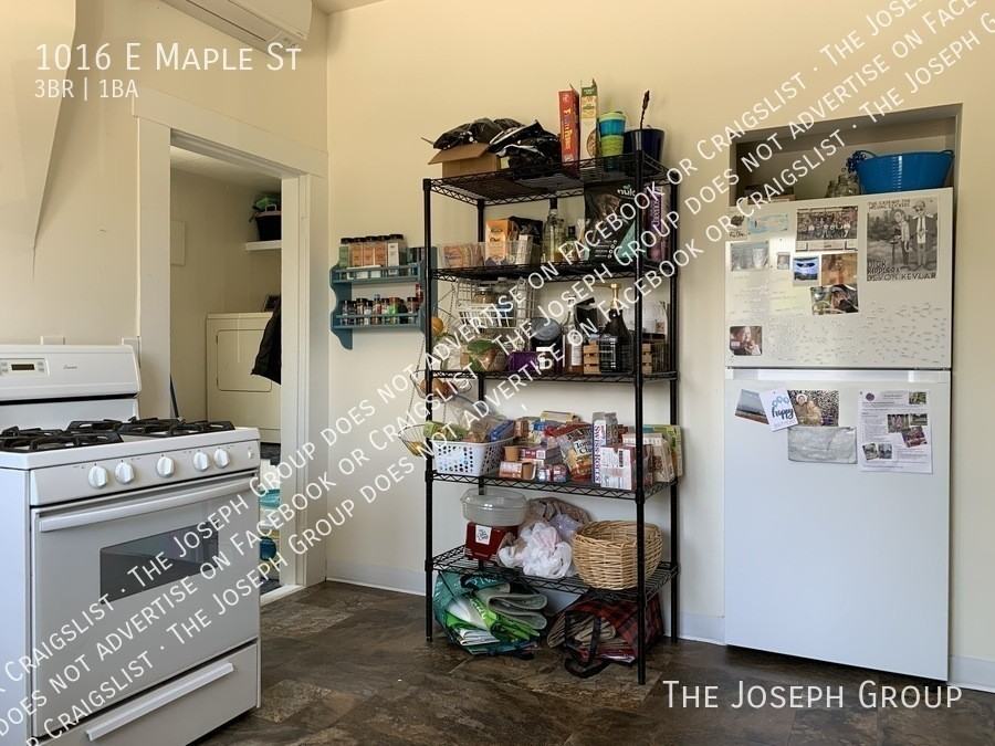 1016 E Maple St - Photo 5 of 17