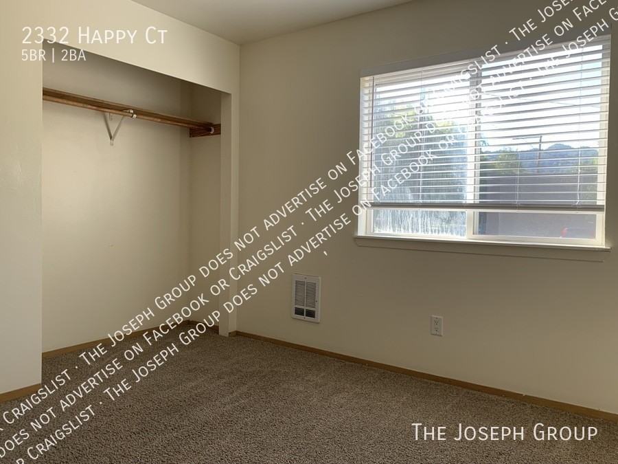 2332 Happy Ct - Photo 4 of 9