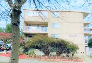 4300 Woodland Park Ave N #205 - Photo 1 of 1