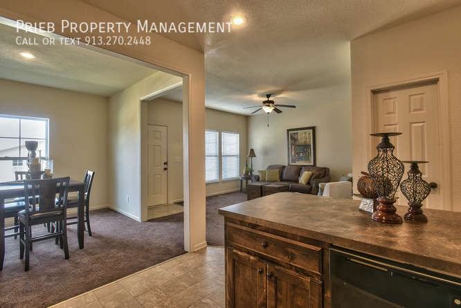 270 N Ferrel St - Photo 5 of 27
