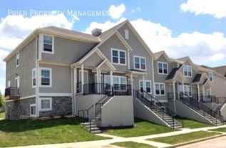 1831 W Spruce St - Photo 1 of 1