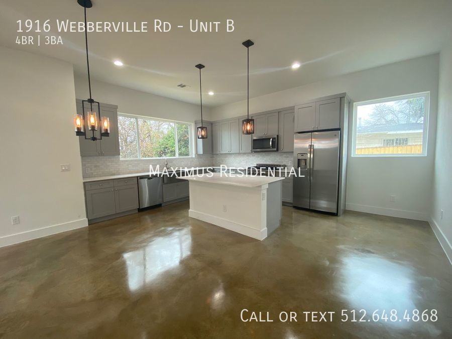 1916 Webberville Rd #B - Photo 3 of 24