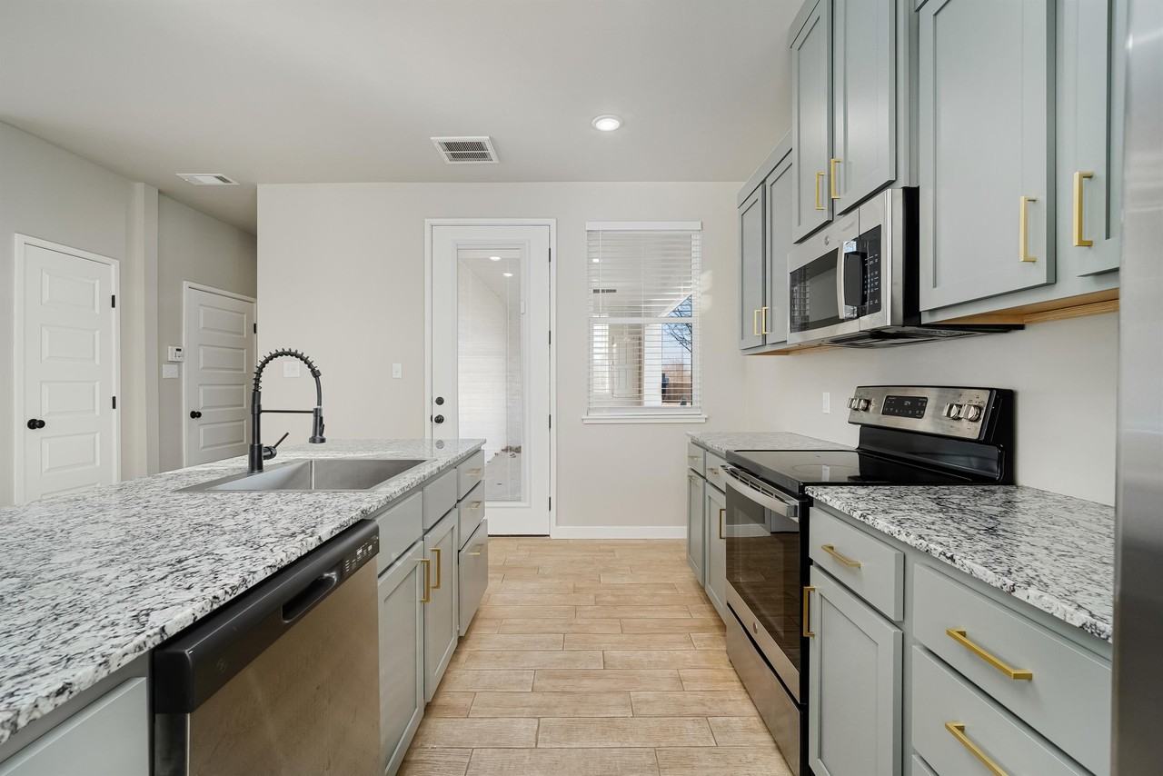 Jupiter Lane #603 - Photo 3 of 43