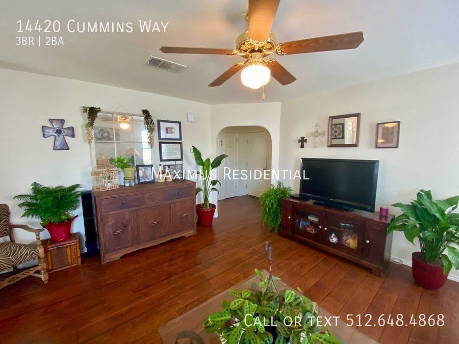 14420 Cummins Way - Photo 3 of 15