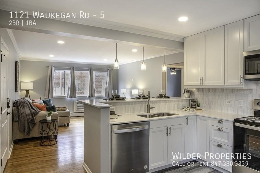 1121 Waukegan Rd #5 - Photo 5 of 10