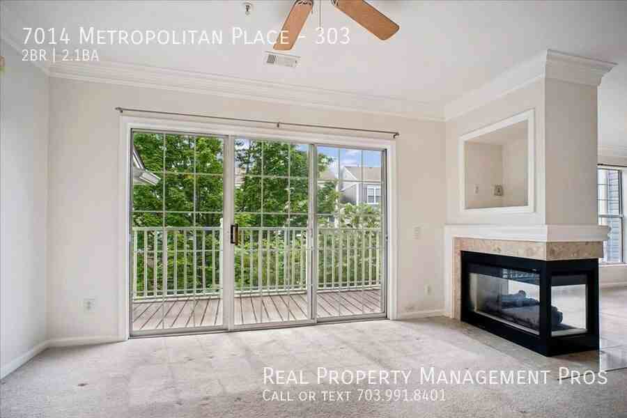 7014 Metropolitan Pl #303 - Photo 6 of 27