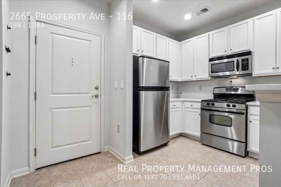 2665 Prosperity Ave #116 - Photo 6 of 43