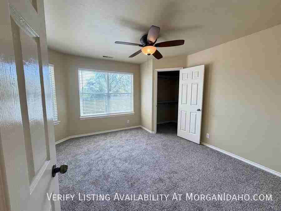 6698 W Poplar St - Photo 7 of 15