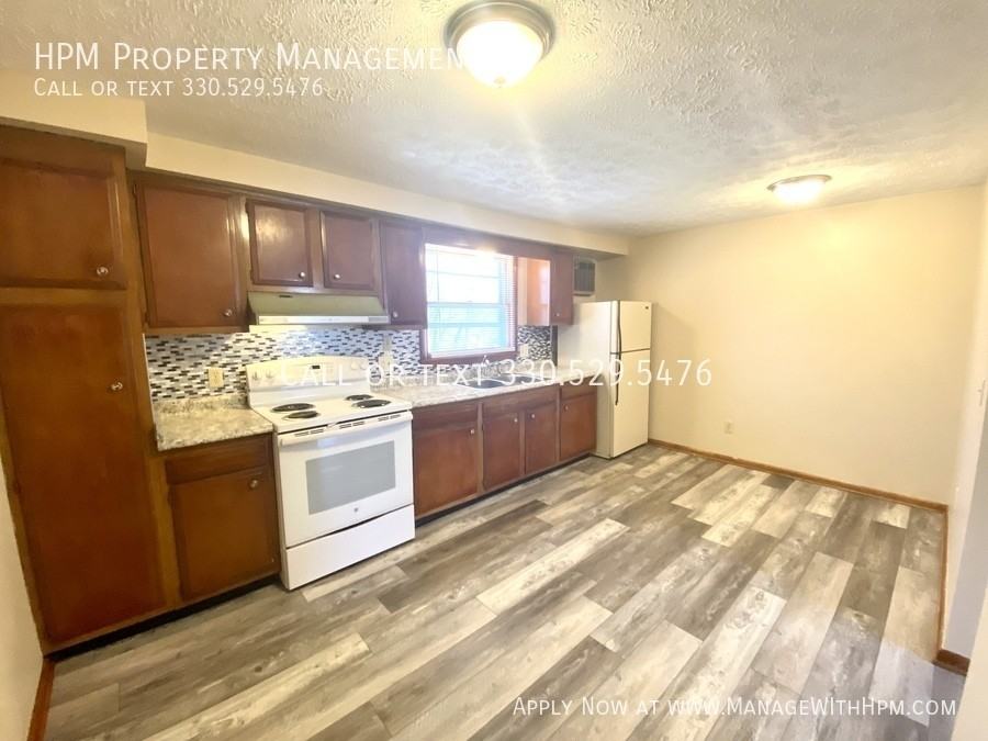 5877 Portage St Nw - Photo 5 of 12