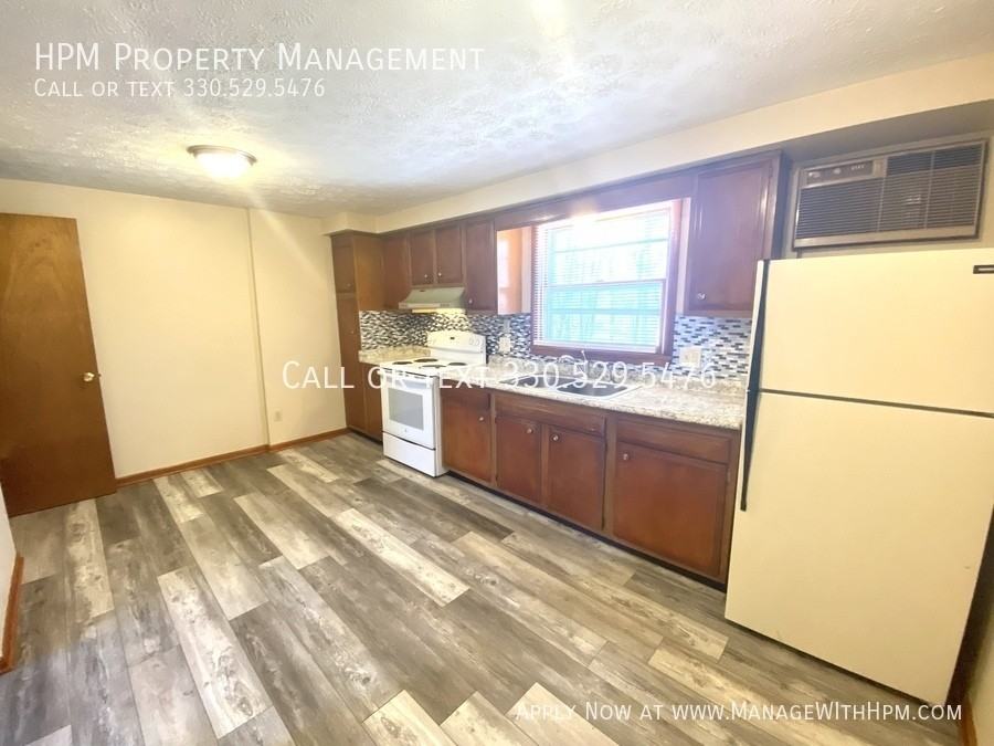 5877 Portage St Nw - Photo 6 of 12