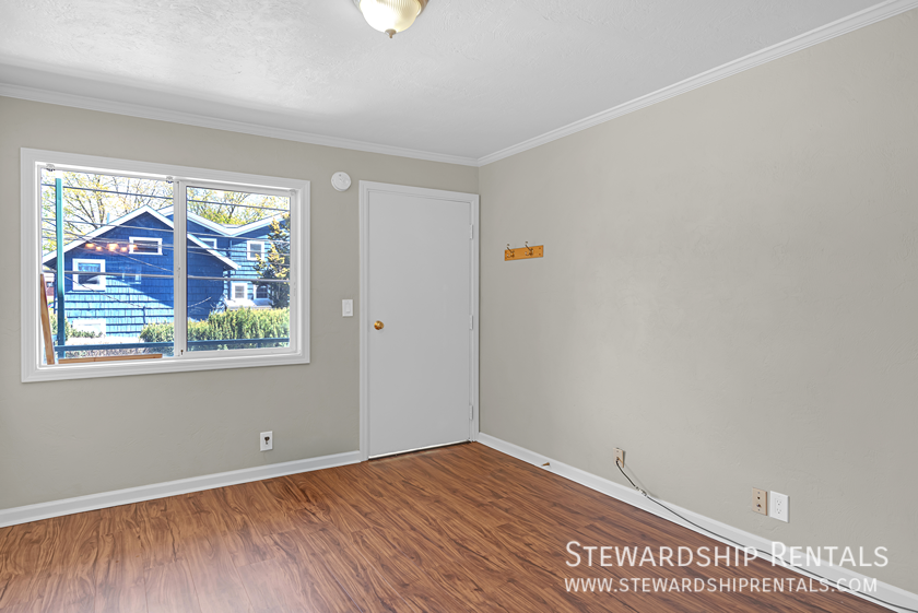 1827 Harris St #214 - Photo 4 of 8