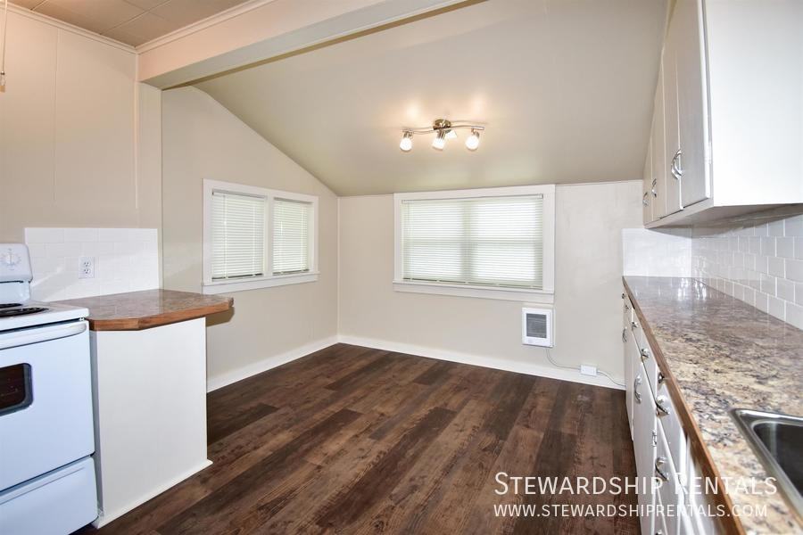 610 E 8th Ave #2 - Photo 3 of 14
