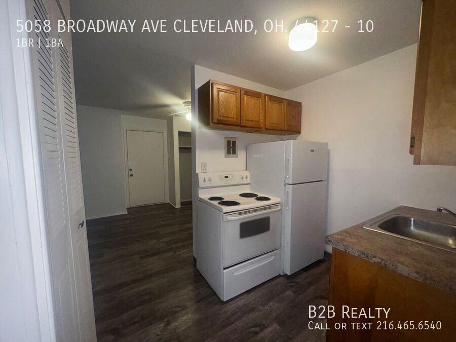 5058 Broadway Ave #10 - Photo 6 of 20