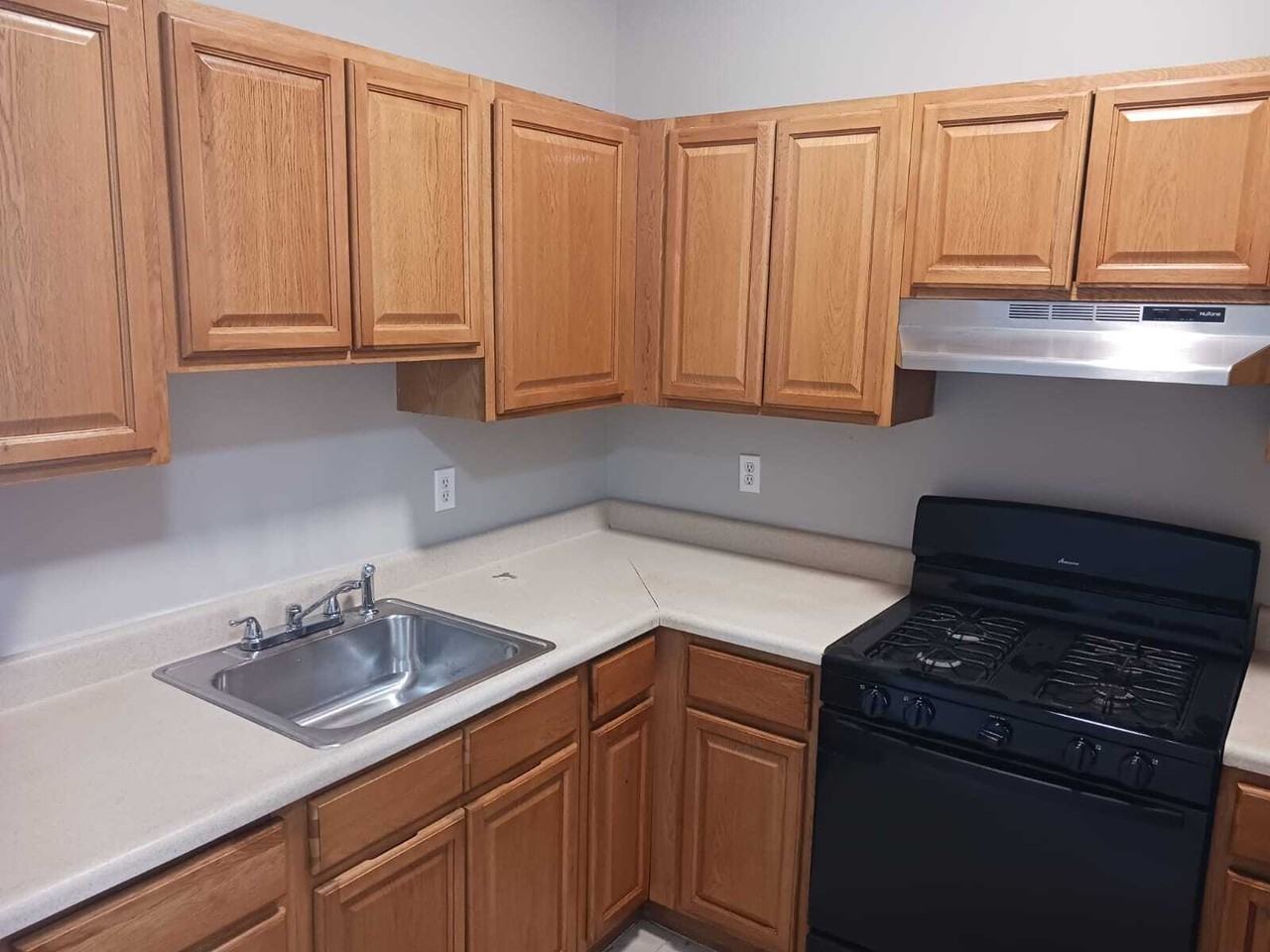 588 E Main St #598C - Photo 7 of 15