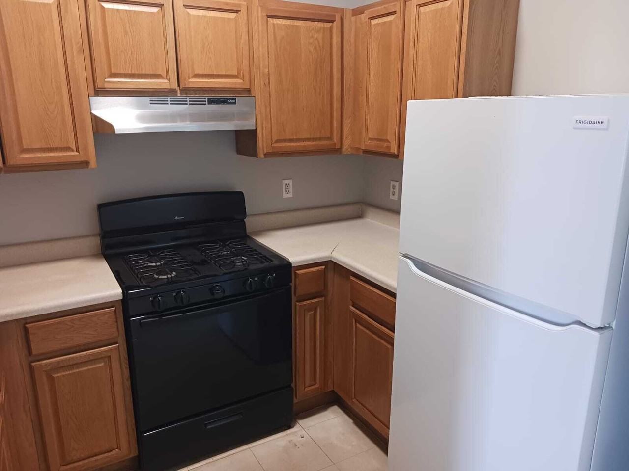 588 E Main St #598C - Photo 4 of 15