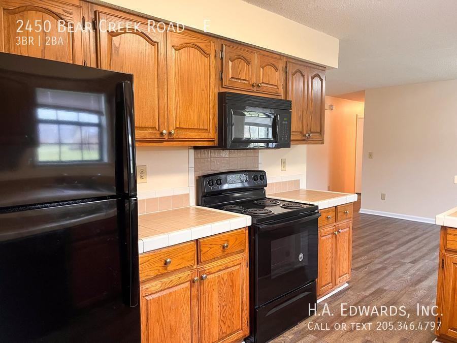 2450 Bear Creek Rd E #E - Photo 5 of 18
