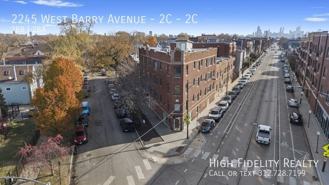 2245 W Barry Ave Apt 2c #2C - Photo 1 of 1