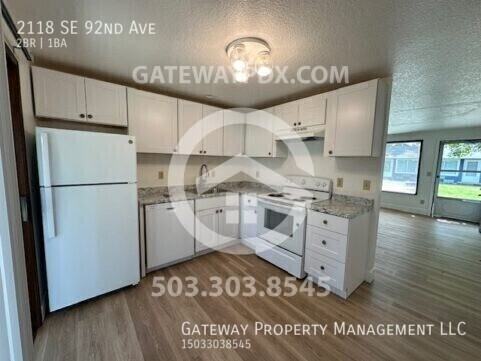 2118 Se 92nd Ave - Photo 6 of 16
