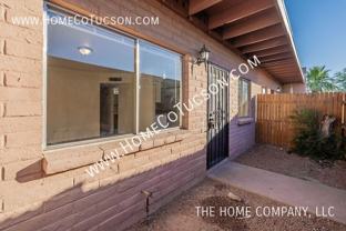 2511 N Fontana Ave - Photo 1 of 1