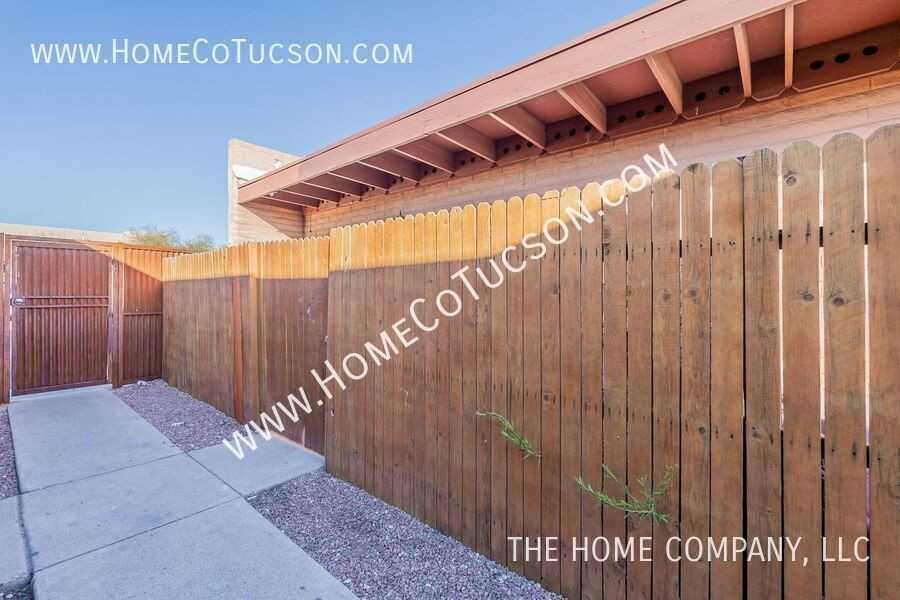 2511 2511 N Fontana Ave-Unit D - Photo 4 of 38