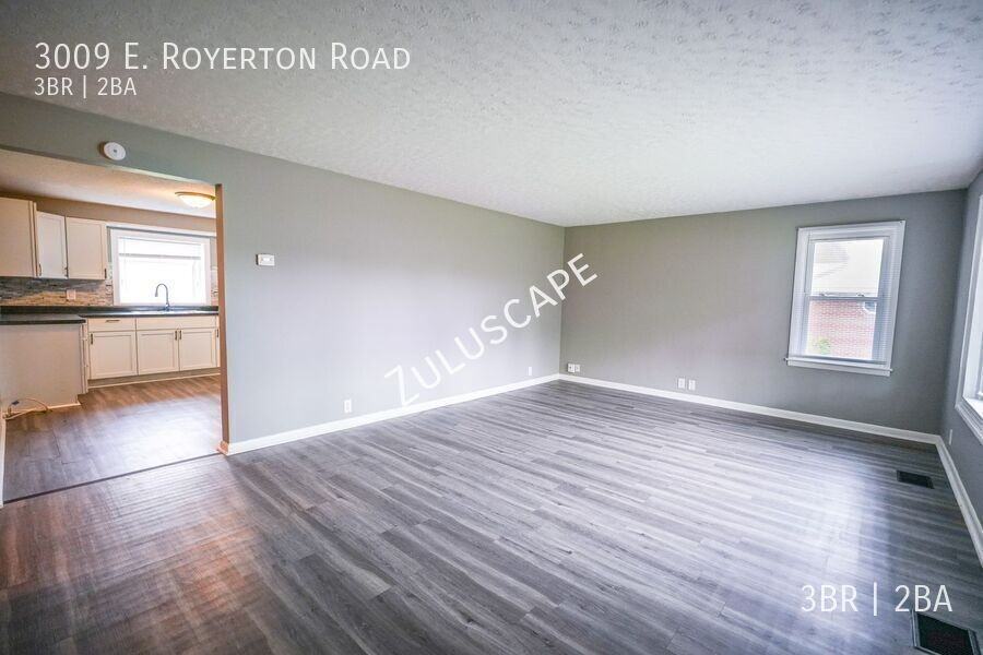3009 E Royerton Rd - Photo 2 of 25