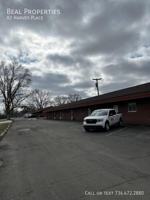 featured image of 82 Harvey Pl