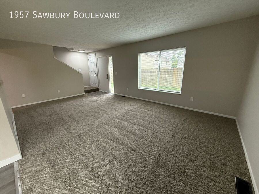 1957 Sawbury Blvd - Photo 4 of 20