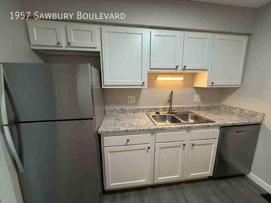 1957 Sawbury Blvd - Photo 7 of 20