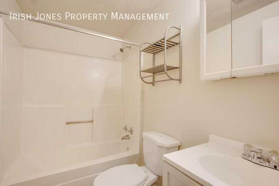 9234 Niemel Dr #12 - Photo 4 of 15