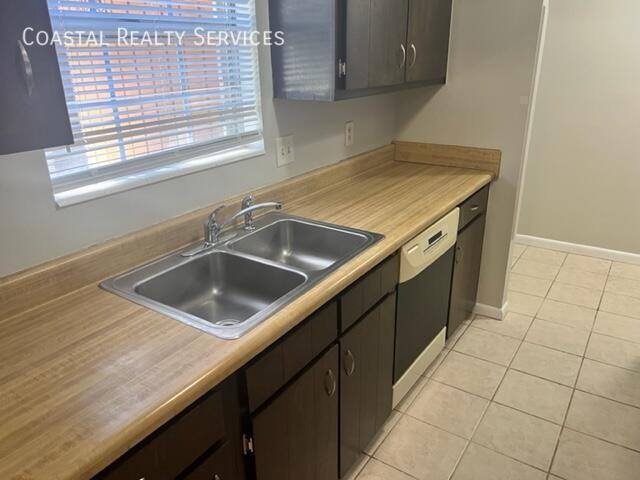 50 Laurie Dr Ne - Photo 4 of 14