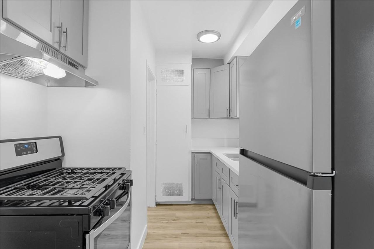12244 Grevillea Ave #C - Photo 4 of 15