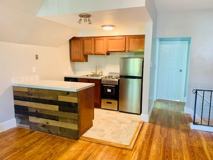 211 S Saint Clair - Photo 1 of 1