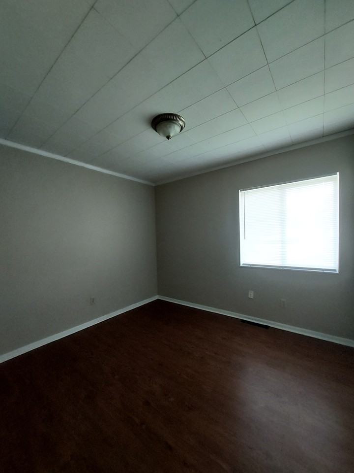 20 S Fulton Ave #3 - Photo 4 of 7