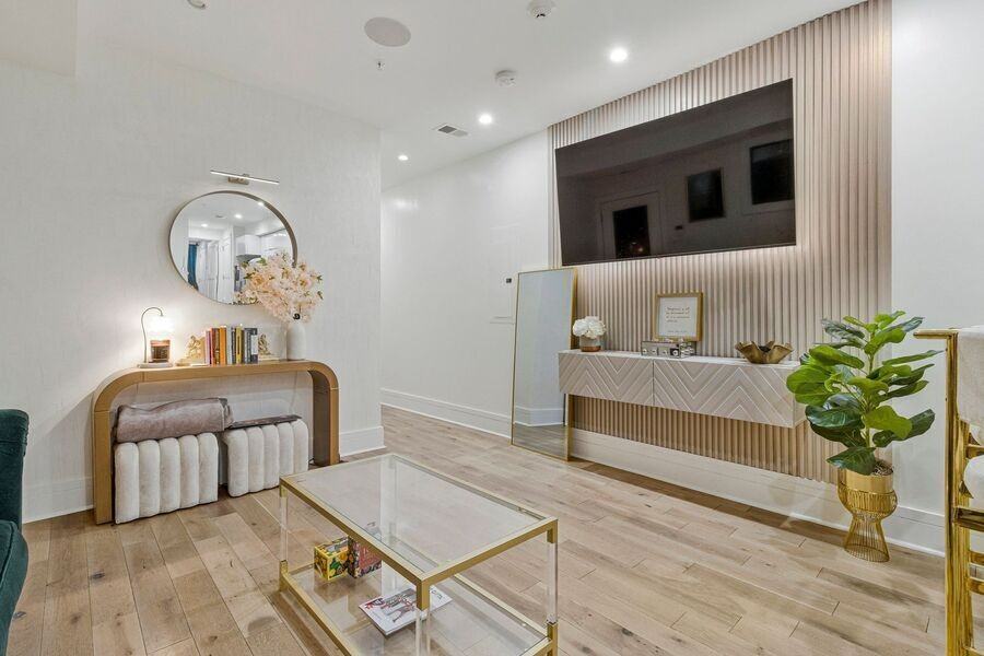820 Kennedy St Nw #2 - Photo 7 of 27