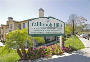 featured image of 744 W Fallbrook St