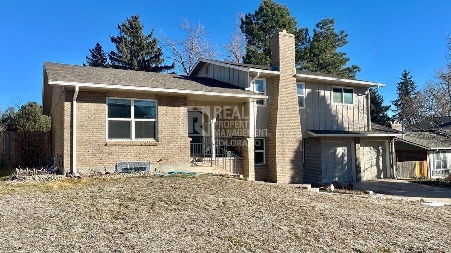 856 S Nelson St - Photo 2 of 28