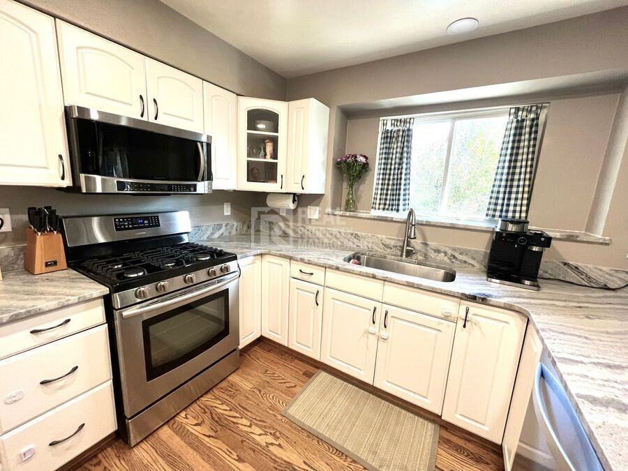 2152 Sable Chase Dr - Photo 5 of 29