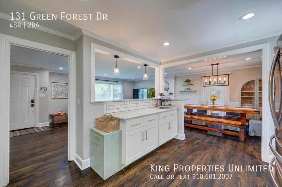 131 Green Forest Dr - Photo 3 of 25