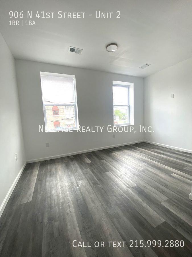 906 N 41st St #2 - Photo 5 of 10