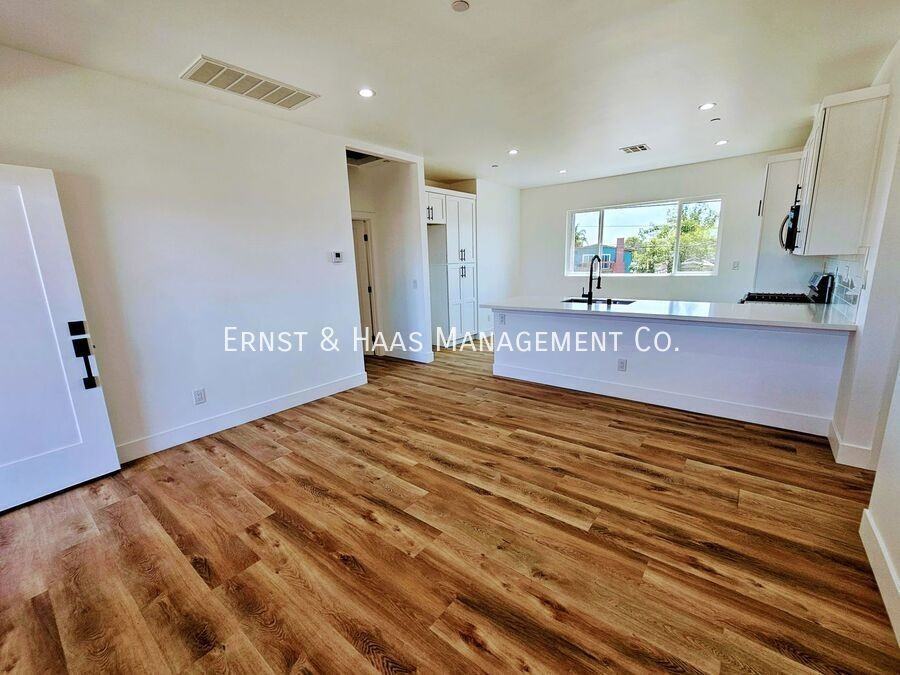 5016 N Bentree Cir - Photo 4 of 20