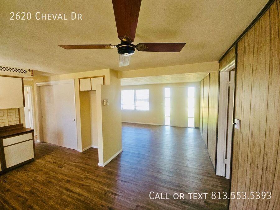 2620 Cheval Dr - Photo 4 of 37