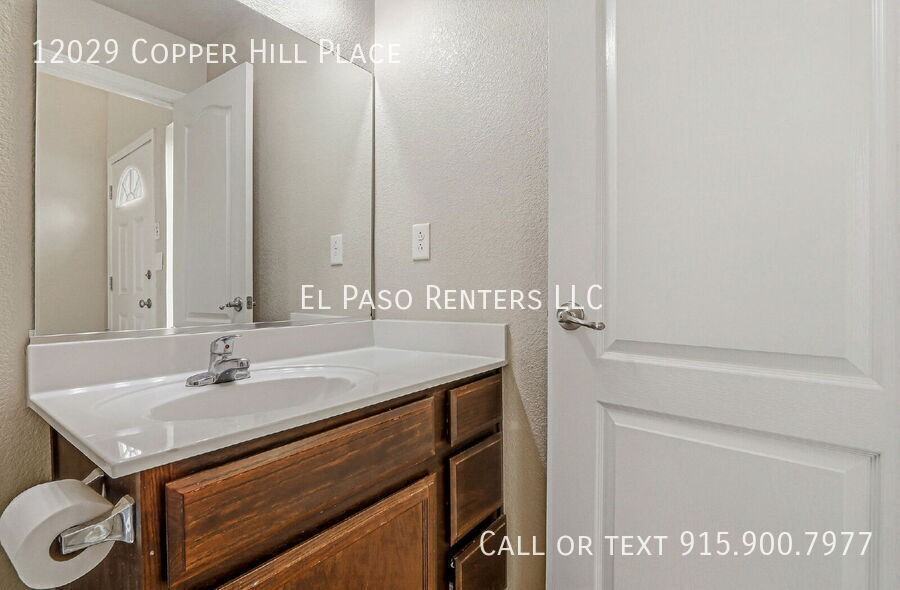 12029 Copper Hill Pl - Photo 7 of 41