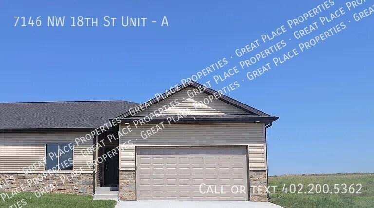 7146 Nw 18th St #A - Photo 4 of 22