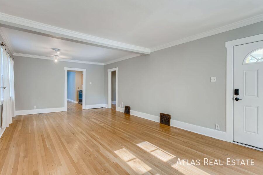 1365 S Humboldt St - Photo 7 of 31