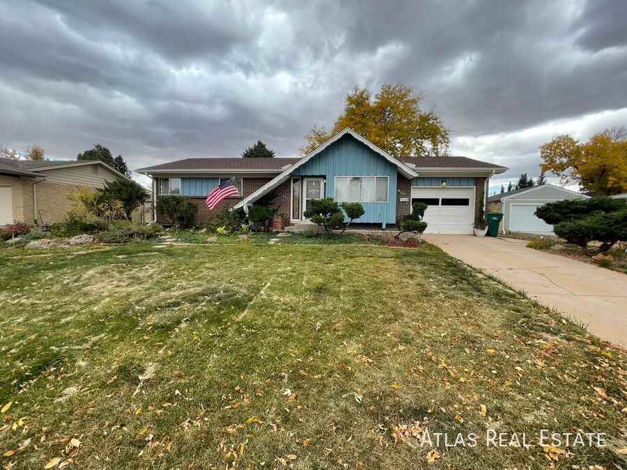 640 E Easter Ave - Photo 2 of 39