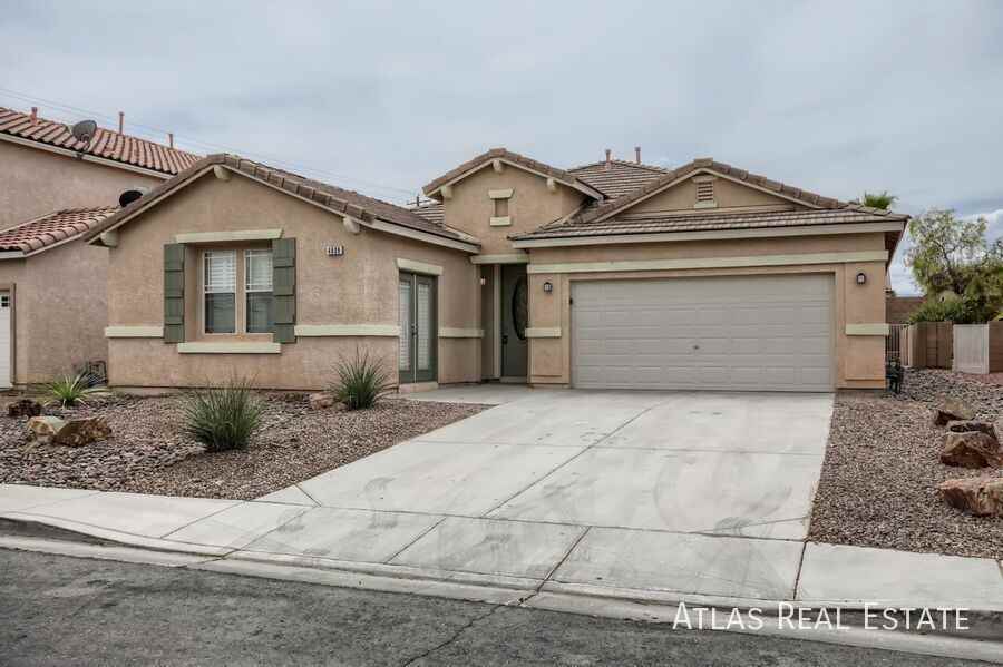4609 Sergeant Ct - Photo 2 of 19