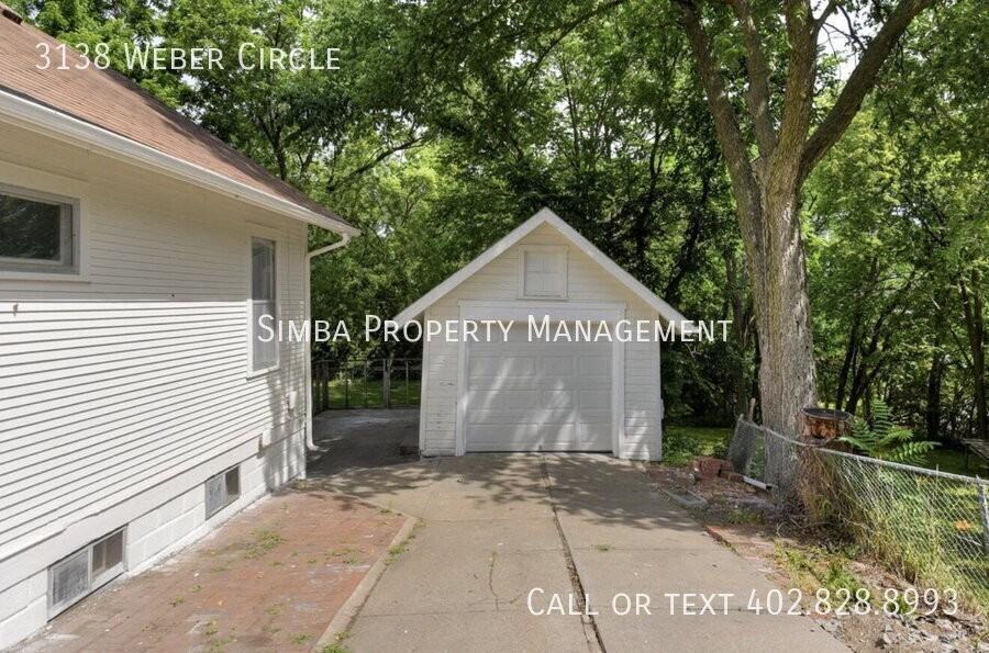 3138 Weber Cir - Photo 3 of 22