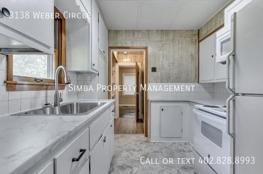 3138 Weber Cir - Photo 6 of 22