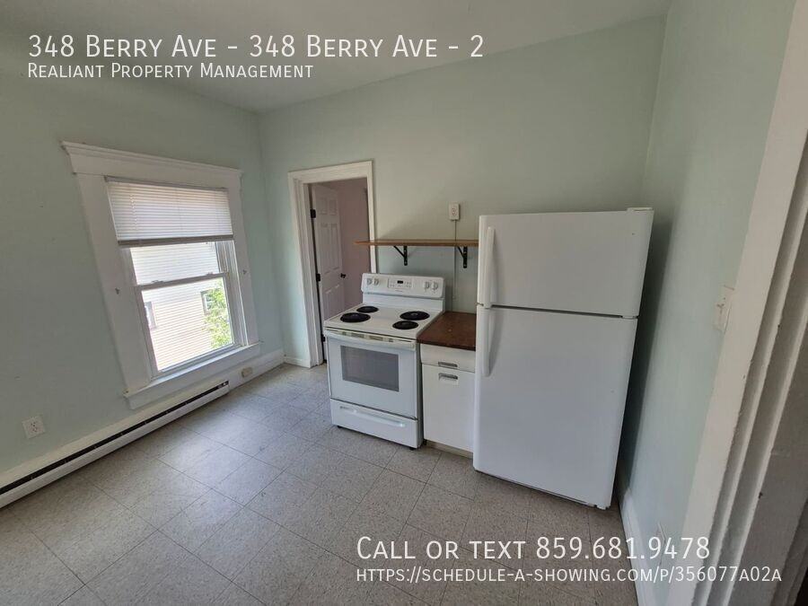 348 Berry Ave - 348 Berry Ave #2 - Photo 5 of 12